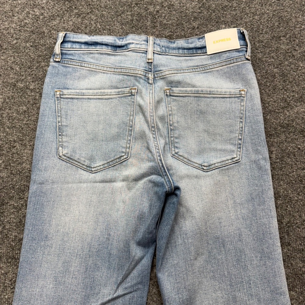 Express 70s Flare Mid Rise Light Wash Denim Jeans Womens 4R Conscious Edit - Picture 9 of 11